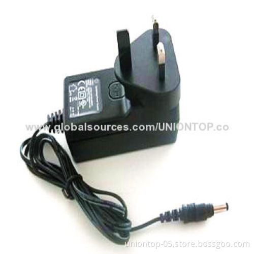 Interchangeable plug power adapter, 5, 1, 12, 1, 24, 0.63, 24, 0.75 and 12V, 3A